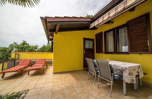 Volosko House | Holiday home with water view