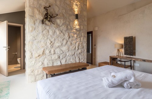 Brsecine Bed & Breakfast | NINON - Design B&B - Adults Only
