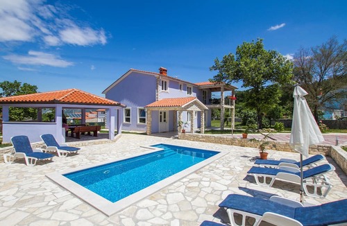 Ripenda Verbanci House | 4 bedroom accommodation in Labin