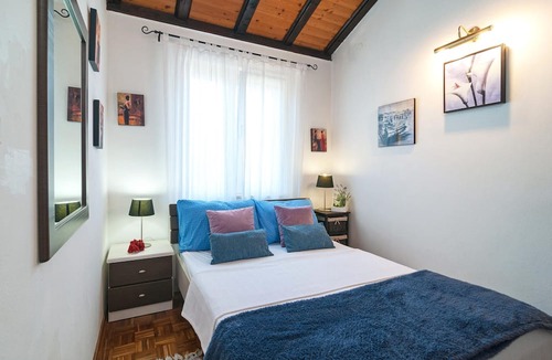 Cove Makarac (Milna) House | 6 bedroom accommodation in Milna