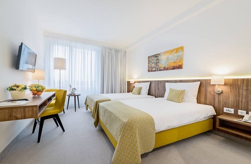 Velika Gorica Hotel | Hotel Garden Hill