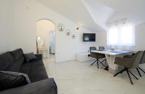 Mastrinka Apartment | Apartmani Knezovic