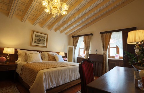 Old Town Hotel | Heritage Hotel Cardo