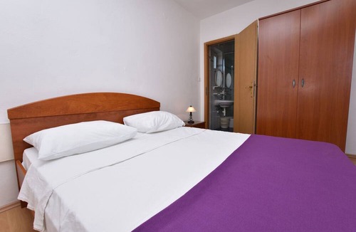 Primosten Hotel | Apartments and Rooms Jakov