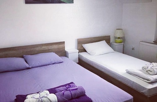 City Center Apartment | Alex Apartment in city center