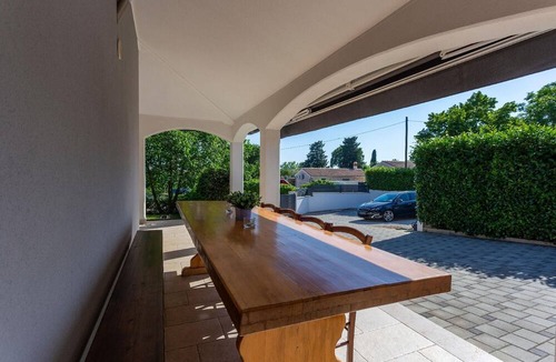 Bicici House | Villa Anavi with private pool and large garden