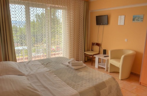 Duce House | Pansion Begić