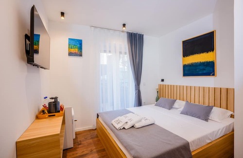 Pristina Hotel | Zoe Hotel