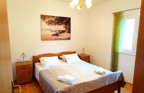 Kastel Stafilic Apartment | Adam Apartment Near the Airport