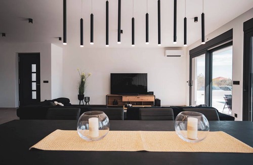 Kastel Stari Villa | Villa Just be Happy by Trawelltopia