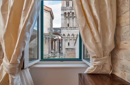 Old Town Hotel | Heritage Hotel Antique Split