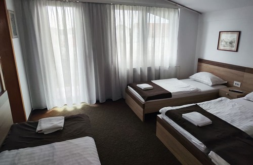Velika Gorica Hotel | Tim Rooms