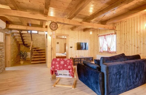 Cetingrad Apartment | Apartment Stone and Wood