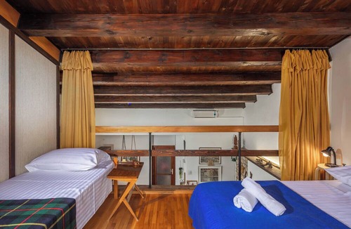 Selce Ski Chalet | Lovely Holiday Home By The Sea