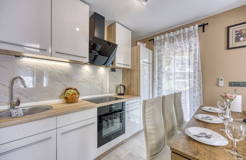 Zagreb Villa | Urban Oasis With Terrace And Parking