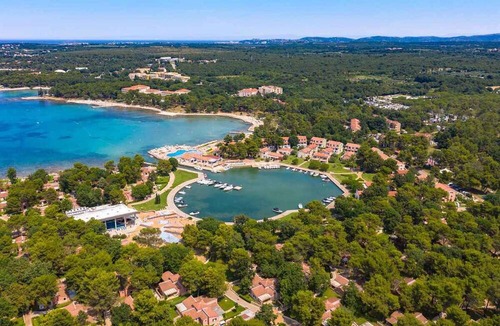 Monterol Apartment | Holiday apartment With air conditioning and WiFi