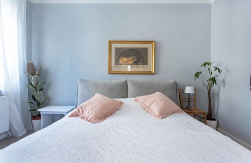 Ljubljana Old Town Apartment | DAGON BRIDGE - beautyful central district apartment for families