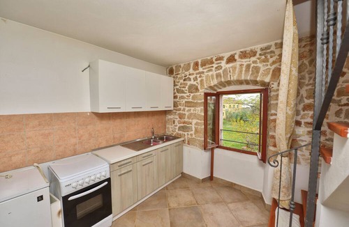 Gedici Apartment | Beautiful stone house in Gedici - Beahost Rentals