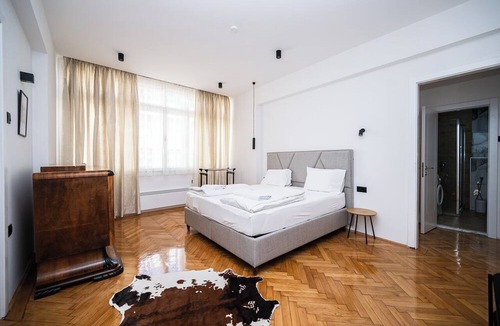 Old Town Apartment | Design 114m2 Three-Bedroom Apartment - Main Street