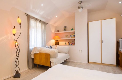 Pitve House | Luxury Sea View Villa w Pool, Garden, BBQ in Hvar