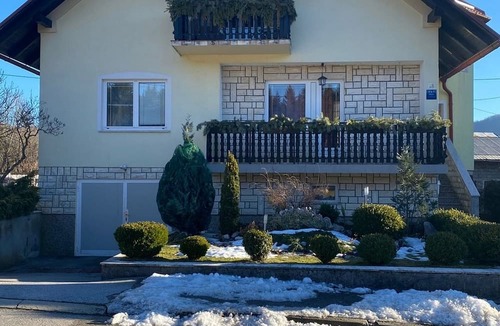 Mrkopalj Apartment | Two bedroom apartment with terrace Mrkopalj, Gorski kotar (A-19212-a)