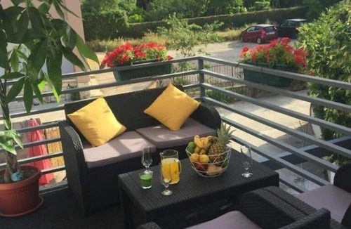 Kastel Gomilica Apartment | One bedroom apartment with terrace Kaštel Gomilica, Kaštela (A-22714-b)