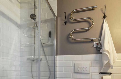 Bouvet Island House | Apart- SWEET HOME -30 м- Оперний театр, Adr.Svobody,26