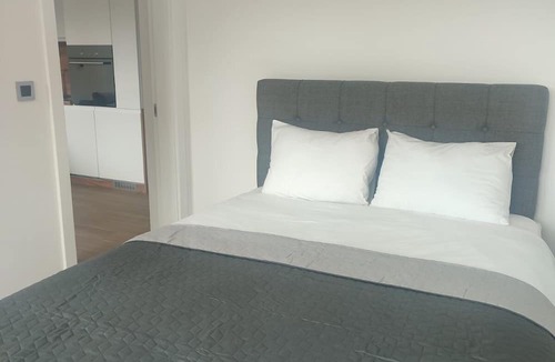 Tuzla Apartment | Apartment 32m2 right next to the Pannonian lake in Tuzla. No smoking!