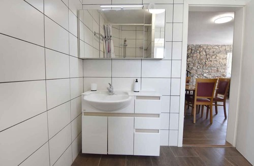 Vilanija Apartment | Holiday apartment three bedrooms, a terrace and a swimming pool