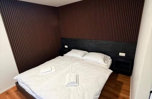 Senturska Gora Hotel | PJ Resort - Pool & Mountain View