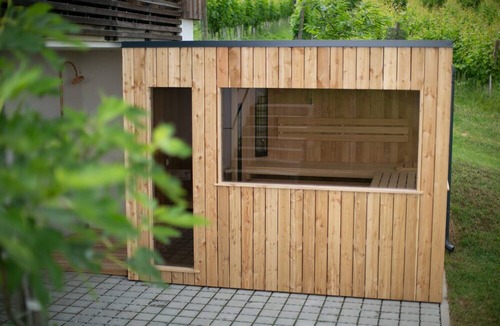 Ormoz House | Hisa Vukan - Eco House amongst the grapes with Sauna