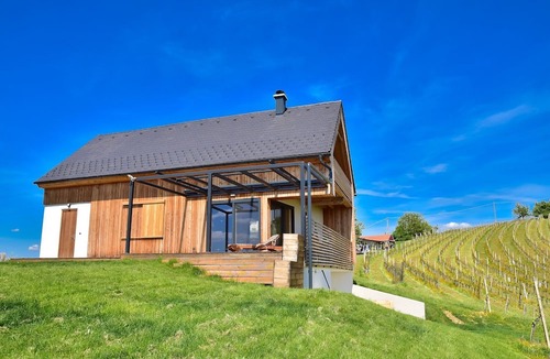 Ormoz House | Hisa Vukan - Eco House amongst the grapes with Sauna