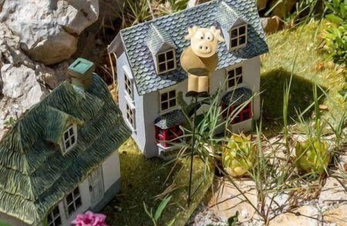 Seget House | Cottage with garden, grill, and terrace