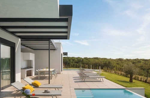 Bale Villa | Luxury 5-Star Spa Villa for Up to 12 Guests