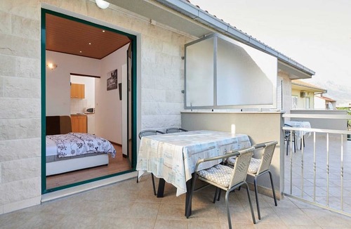 Kastel Stafilic Apartment | Apartments Vujina