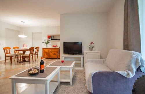 Sarsoni Apartment | Apartment Svea by Interhome