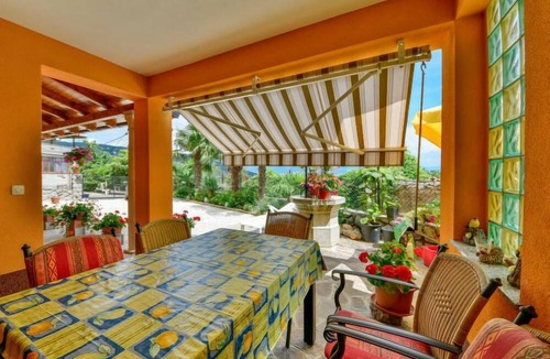 Opric Apartment | Villa Karolina by Interhome