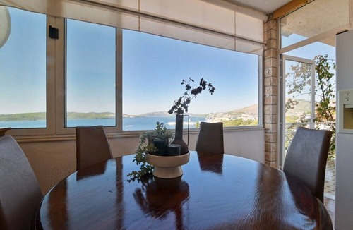 Trogir Apartment | Apartment in Trogir with Seaview, Terrace, Air condition, WIFI (3459-2)