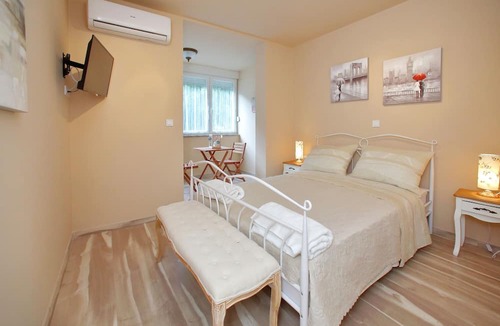 Zadar Apartment | Few steps from the center - new and modern apartment for 4 persons