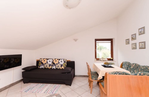 Tulisevica Apartment | Apartments Milan (24071-A2) - Medveja