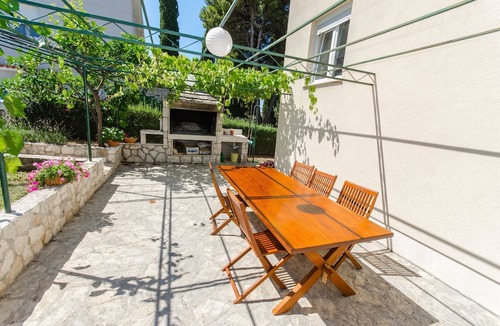 Okrug Gornji Apartment | Apartments Maja (40521-A2) - Okrug Gornji (Ciovo)