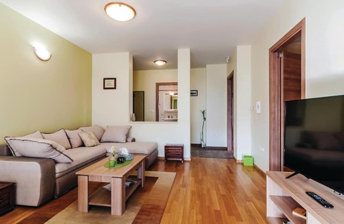 Zadar Apartment | Beach front apartment in Zadar with WiFi