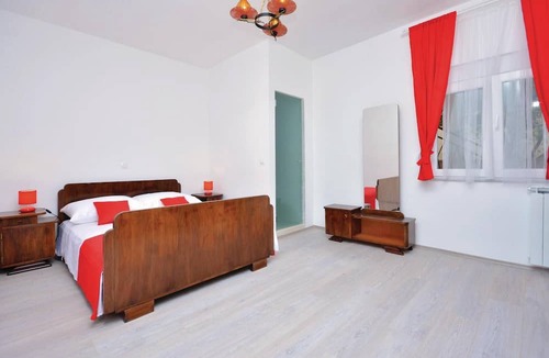 Srinjine Apartment | Nice apartment in Srinjine