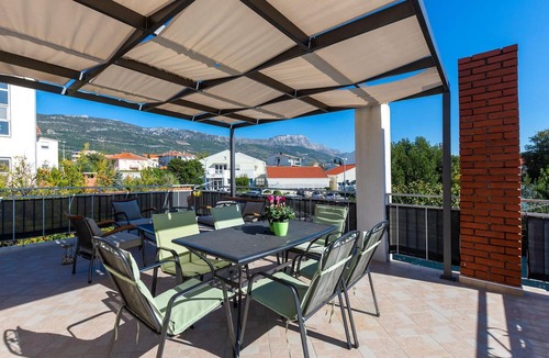 Kastel Stari Apartment | Awesome apartment in Kastel Stari with WiFi