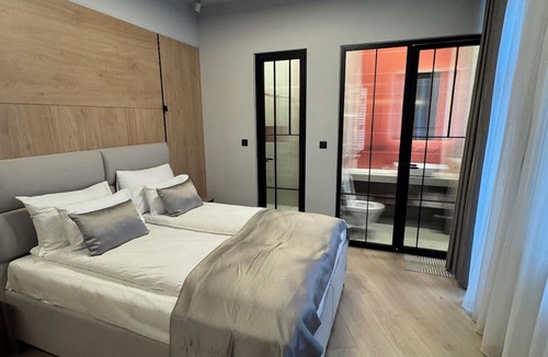 Old Town Apartment | Urban Flame Apartments