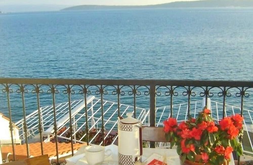 Kastel Novi Apartment | Apartments Frane, (14519), Kaštel Stari, hr