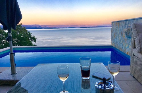 Medveja Apartment | Modern vacation apartment ★ - with panoramic sea views - for families and couples