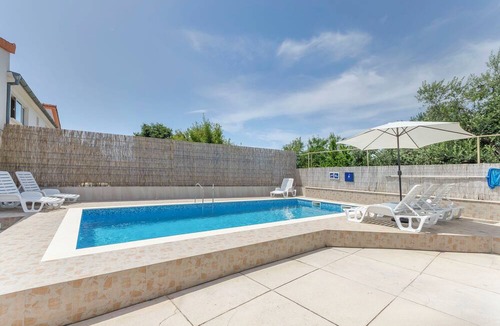 Tribunj Apartment | Apartments Mila Family With Pool