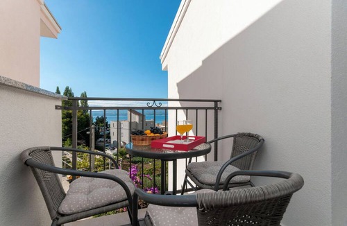Omis Apartment | Apartments and Rooms Nikola