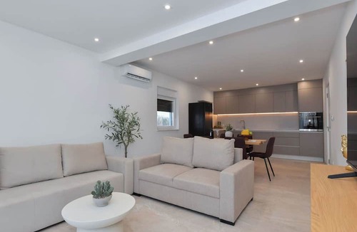 Donji Prolozac House | Stunning private villa for 8 guests with internet, private pool, A/C, TV and terrace